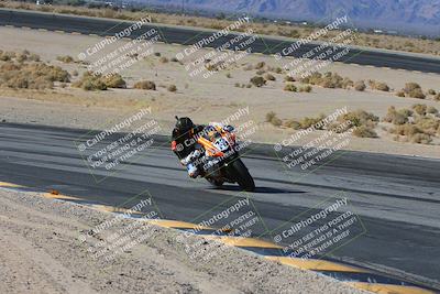 media/Dec-05-2024-Racers Edge (Thu) [[e102e0690b]]/3-B Group/Session 2 (Turn 12 Inside)/